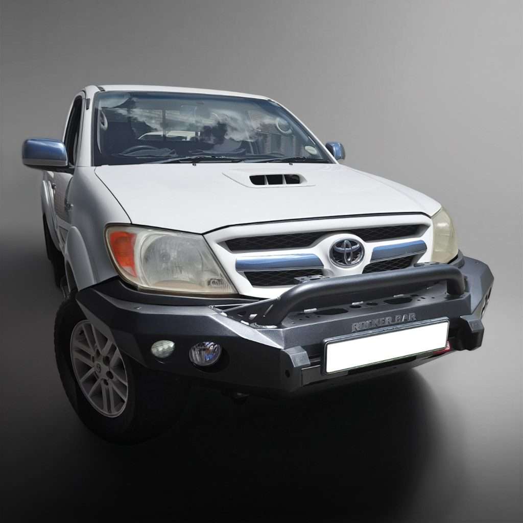 HILUX VIGO D4D 2005 - 2011: RBLLHI05ROCKER BAR FRONT LOW LOOP BUMPER REPLACEMENT BULLBAR (No bumper cut) Can fit a Fortuner 2005-2011 (Bullbar + bracket kit + under protection plates)(Courier Not Included, Please request separate quote)