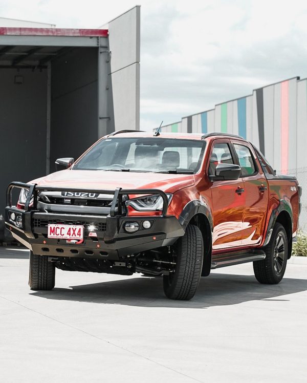 D/MAX GEN 7 NEW MODEL 2022 to current:POSTI22 POST TYPE FRONT BUMPER REPLACEMENT BULLBAR (Bumper cut) (Will require resistors to connect indicators on high spec vehicle) (Bullbar + bracket kit + under protection plates)(Courier Not Included, Please request separate quote) - Image 4
