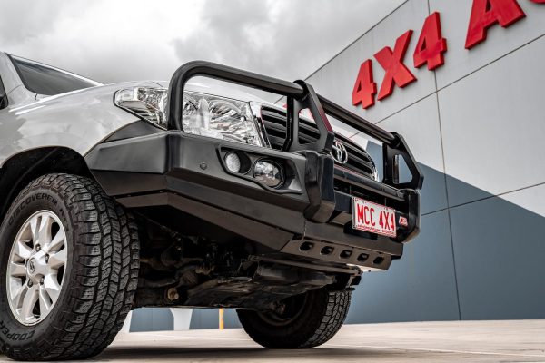 TOYOTA LANDCRUISER 200 SERIES 2008 – 2015 MCC POST TYPE BUMPER REPLACEMENT BULLBAR – POSTCL20008  (Courier Not Included, Please request separate quote) - Image 4