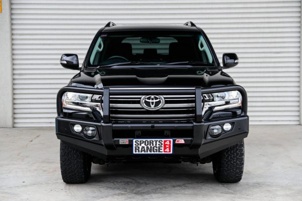 TOYOTA LANDCRUISER 200 SERIES 2016 to current: POST TYPE BUMPER REPLACEMENT BULLBAR (Bumper cut) – POSTLC20016  (Courier Not Included, Please request separate quote) - Image 2