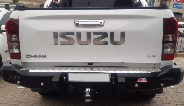 ISUZU 2013-2022 RT50 & RT85 MCC ROCKER REAR REPLACEMENT BUMPER WITH TOWBAR – RRI17 (Courier Not Included, Please request separate quote) - Image 2