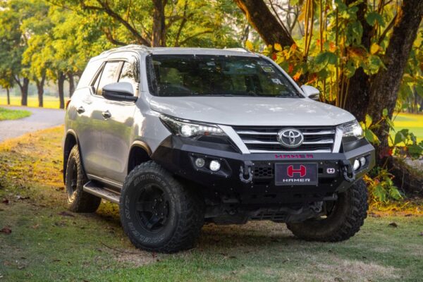 Toyota Fortuner 2015-2020 King Series Hamer (Courier Not Included, Please request separate quote)